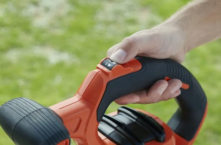 blackanddecker-odkurzacz-do-lisci-beblv300-moc-3000-w