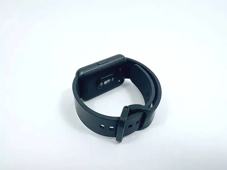 smartwatch-samsung-galaxy-fit-3-szary-kolor-szary