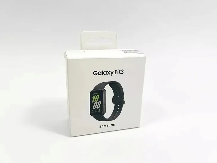 smartwatch-samsung-galaxy-fit-3-szary-kolor-koperty-szary