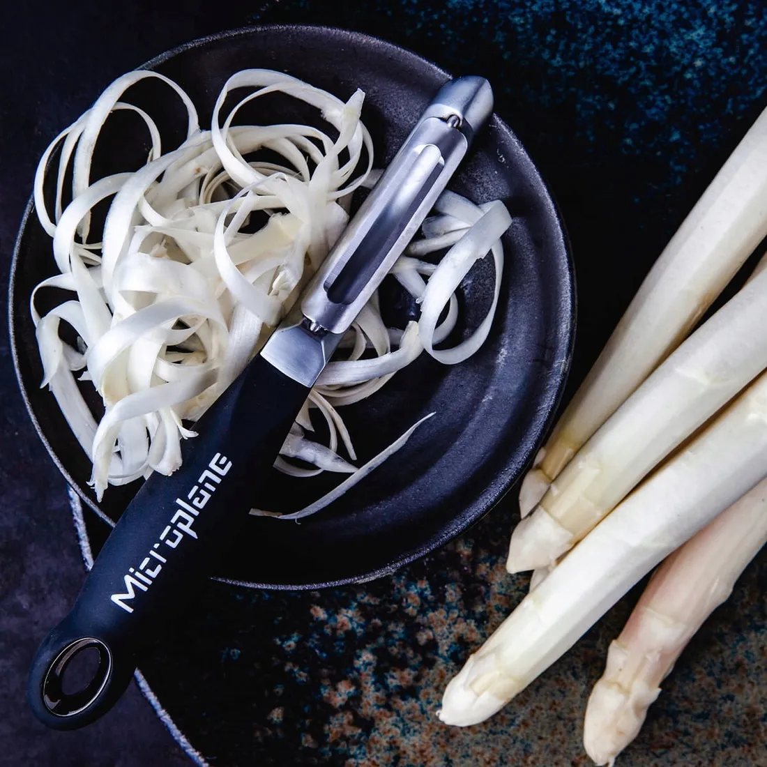 obieraczka-pionowa-microplane-48091