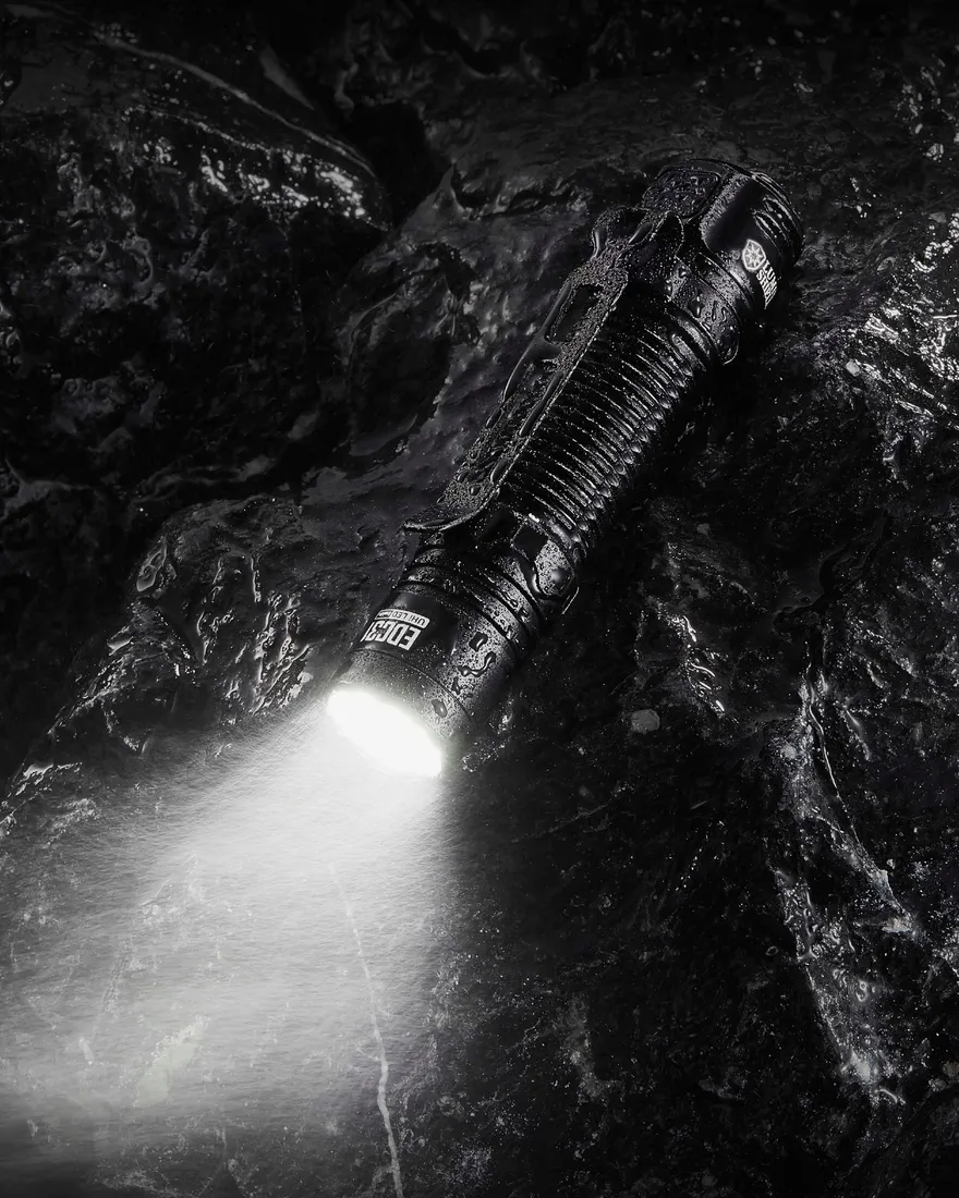 latarka-klasyczna-nitecore-3500-lm-led