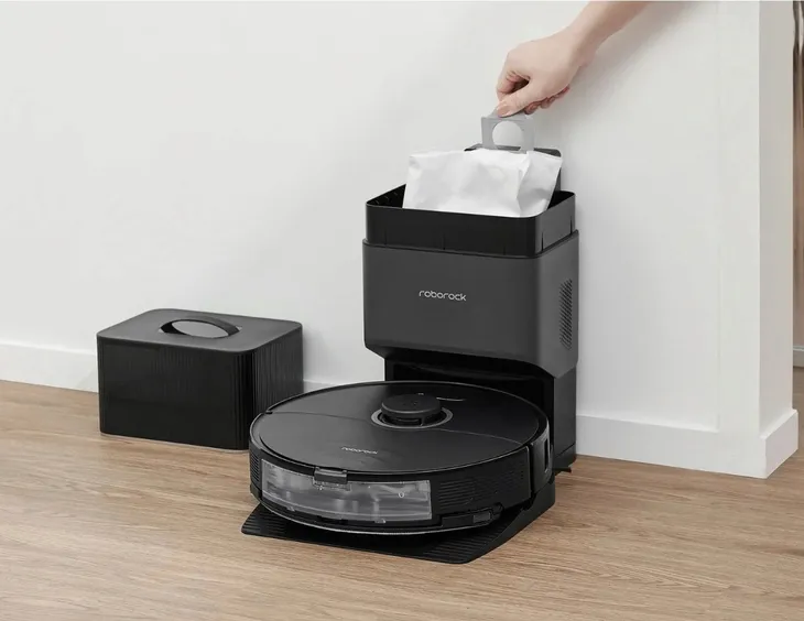 robot-sprzatajacy-ze-stacja-roborock-s8-czas-ladowania-360-min