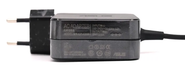zasilacz-asus-45-w-do-asus-napiecie-wyjsciowe-19-v