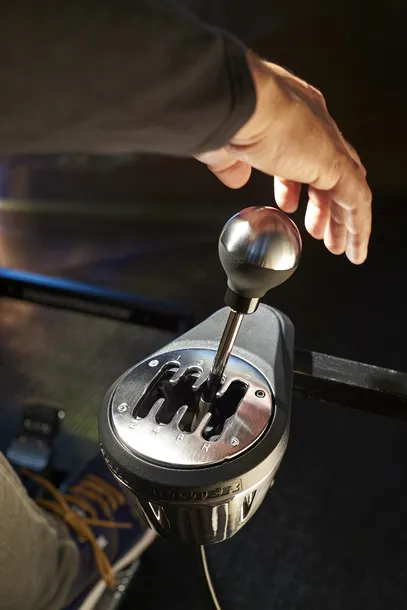 thrustmaster-lewarek-th8a-4060059-certyfikat-ce