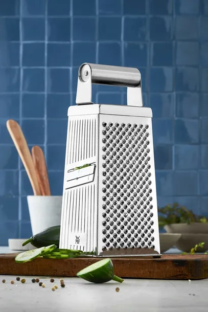 tarka-wmf-0644419990-material-obudowy-metal