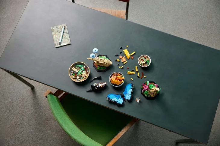 lego-ideas-21342-kolekcja-owadow-informacje-dot-bezpieczenstwa-i-zgodnosci-produktu-nie-nadaje-sie-dla-dzieci-ponizej-okreslonego-wieku-do-uzywania-pod-nadzorem-osoby-doroslej