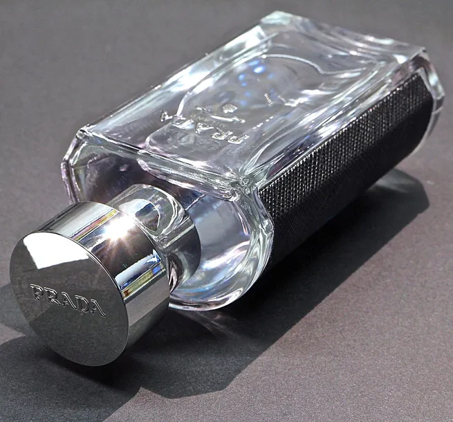 woda-toaletowa-prada-100-ml-kod-producenta-8435137749607-pojemnosc-opakowania-100-ml