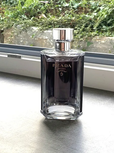 woda-toaletowa-prada-100-ml-kod-producenta-8435137749607-waga-150-g