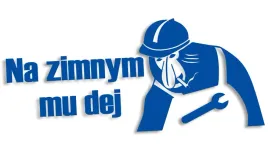 wycinana-naklejka-janusz-nosacz-na-zimnym-mu-dej-niebieska
