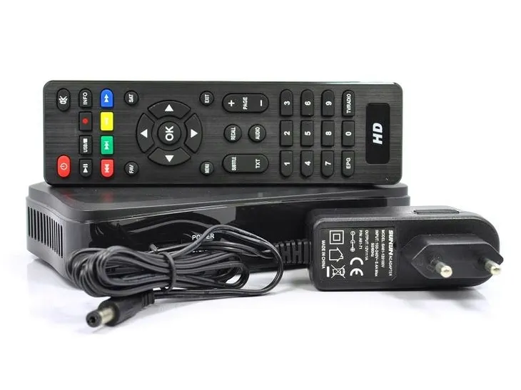 dekoder-dvb-s-opticum-ax150-cechy-dodatkowe-pilot-zdalnego-sterowania