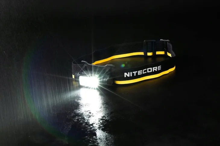 latarka-czolowa-nitecore-1400-lm-led-klasa-wodoszczelnosci-ipx-6