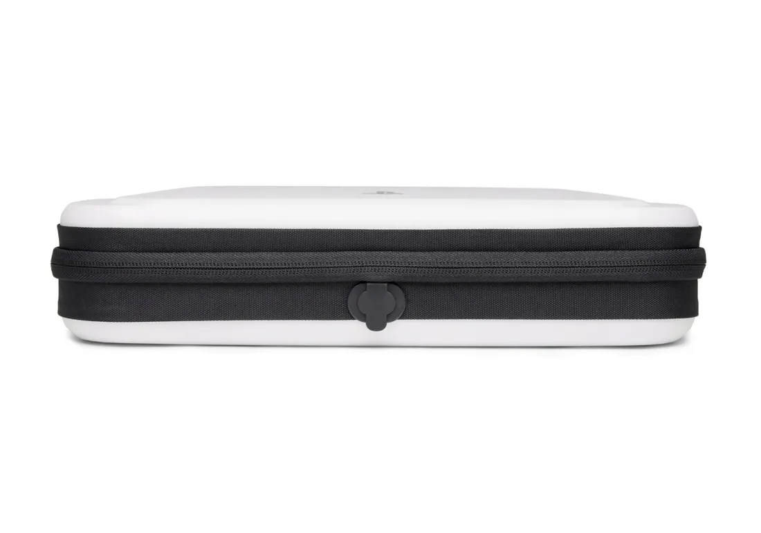 etui-powera-protection-case-ps-portal-bialy-waga-z-opakowaniem-0-44-kg