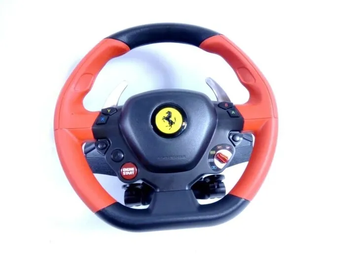kierownica-thrustmaster-ferrari-458-spider-waga-z-opakowaniem-3-8-kg-marka-thrustmaster
