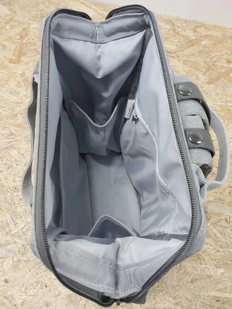 torba-beaba-plecak-dla-mamy-wellington-grey-szerokosc-dluzszy-bok-1-cm