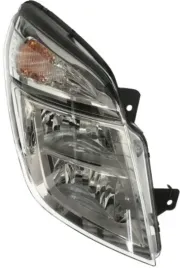 nissan-nv400-10-reflektor-lampa-przednia-prawy