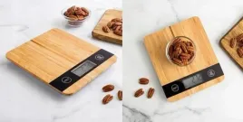 mala-waga-kuchenna-drewniana-antybakteryjna