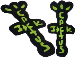 dywan-inspirowany-logo-travisa-scotta-83-x-40-cm-mata-antyposlizgowa