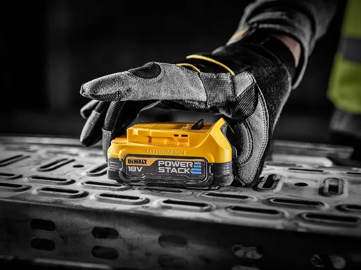 dewalt-akumulator-powerstack-18v-17ah-dcbp034