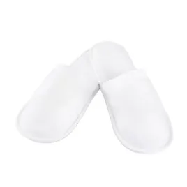 kapcie-frotte-pelne-biale