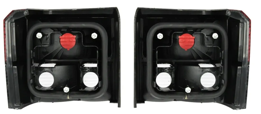 transporter-caravelle-multivan-lampy-tylne-komplet