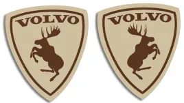 wycinane-naklejki-los-volvo-lewa-i-prawa-komplet-brazowy-na-bezowym-tle