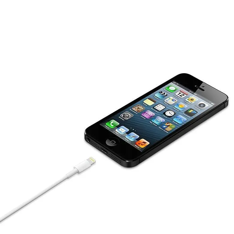 kabel-do-iphone-uniwersalny-150-cm-stan-nowy