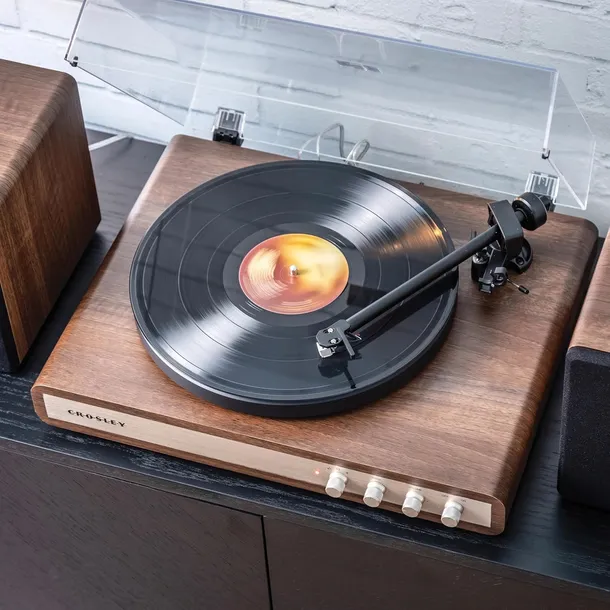 gramofon-winylowy-crosley-c65-walnut-predkosc-obrotowa-obr-min-33-1-3-45