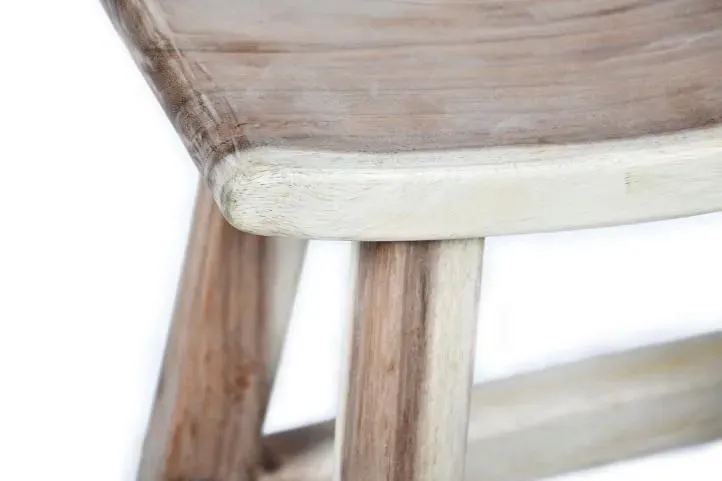 taboret-z-drewna-suar-divero