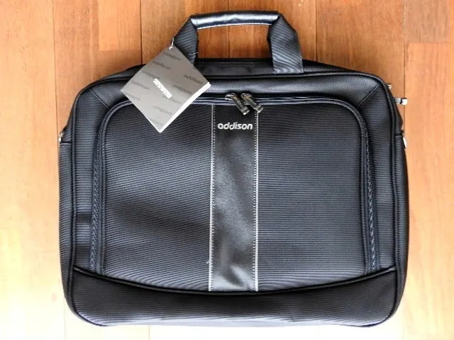 torba-na-laptopa-156-addison-liczba-komor-3