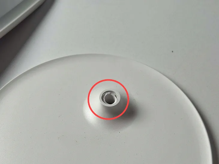 lusterko-stojace-srebrny-beurer-produkt-wprowadzony-do-obrotu-na-terenie-ue-przed-13-12-2024-nie