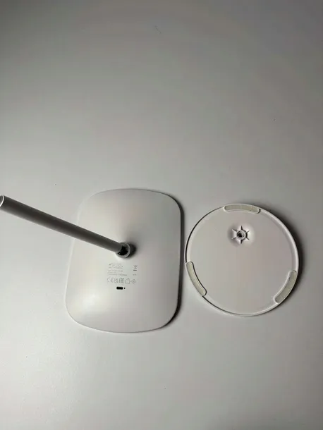 lusterko-stojace-srebrny-beurer-zawiera-baterie-nie