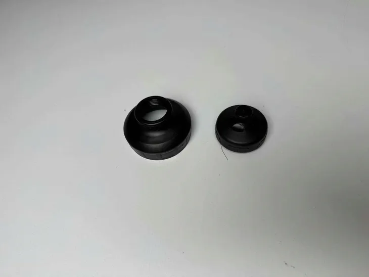 bidon-sigg-750-ml-czarny-kolor-czarny