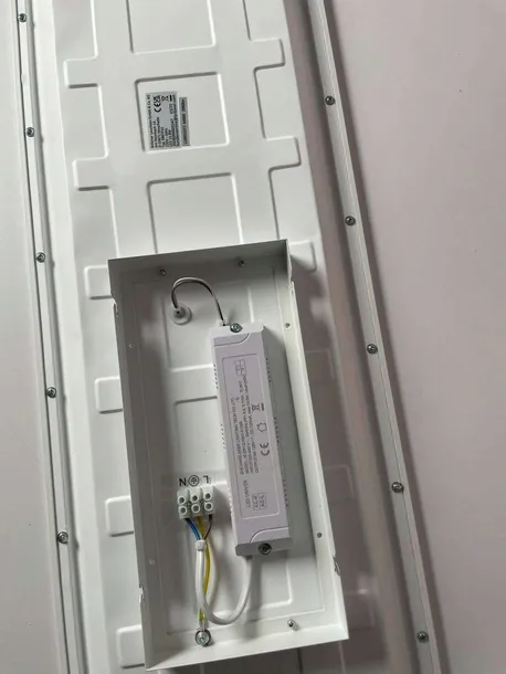 panel-led-briloner-bialy-marka-briloner