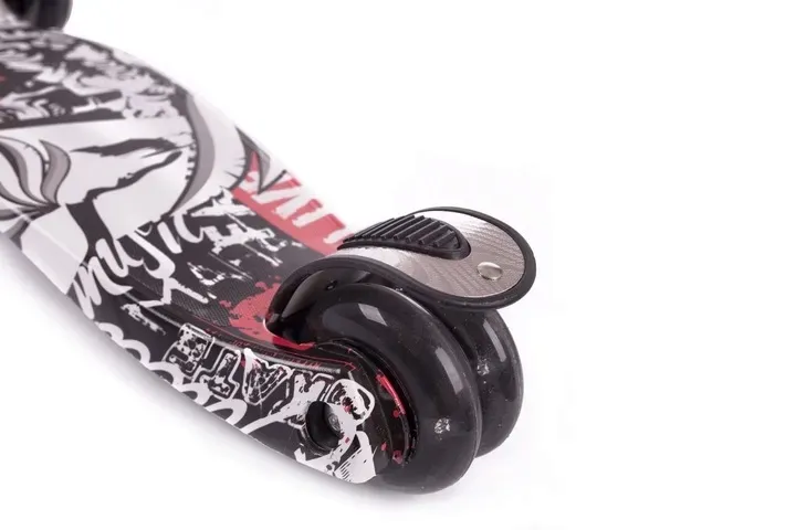 hulajnoga-dziecieca-3-kolowa-balansowa-led-graffiti-regulowana-dla-dzieci-rama-plastikowa