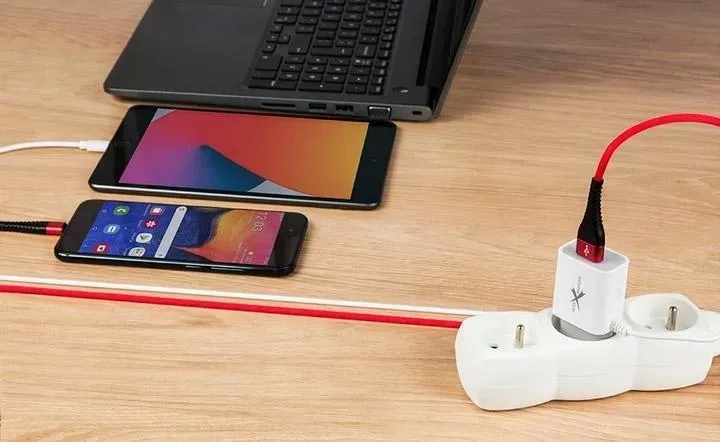 ladowarka-sieciowa-typ-c-1x-usb