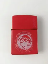 stara-zapalniczka-benzynowa-kolekcja-zippo-2015