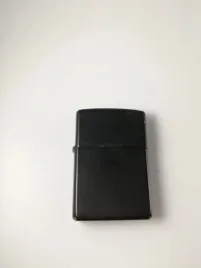 stara-zapalniczka-benzynowa-kolekcja-zippo-1999-lub-2000