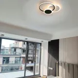 lampa-sufitowa-nowoczesna-czarno-biala-do-salonu-plafon-led-55cm-z-pilotem-glebokosc-produktu-45-cm