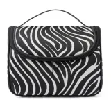 ecarla-kosmetyczka-kuferek-zebra