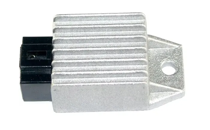 regulator-napiecia-zipp-basic-50