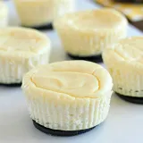 vergionic-silikonowa-forma-do-babeczek-8szt-stan-nowy