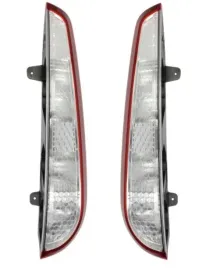ford-focus-ii-kombi-lampy-tylne-lewa-prawa-orygina