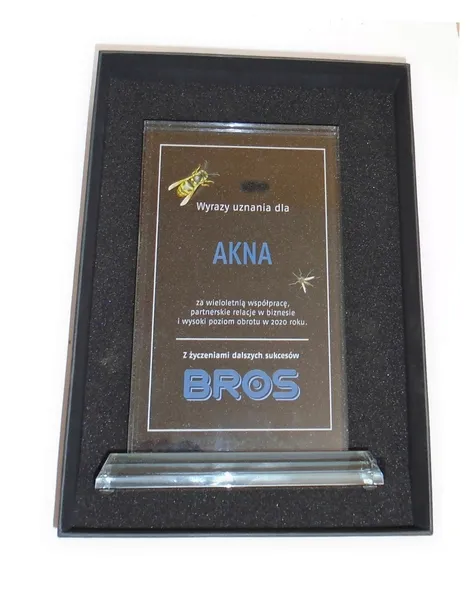 bros-sonic-solarny-odstrasza-krety-rodzaj-odstraszacz-marka-bros