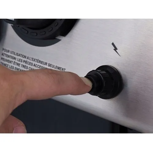 grill-gazowy-bk-310-cechy-dodatkowe-kolka-pojemnik-na-tluszcz-pokrywa-polka