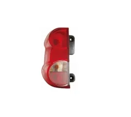 nissan-nv200-10-lampa-tylna-lewa