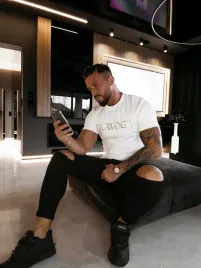 t-shirt-meski-berg-olavoga-ecru-xxl