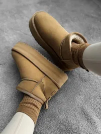 botki-damskie-sniegowce-mistic-olavoga-40-bezowe