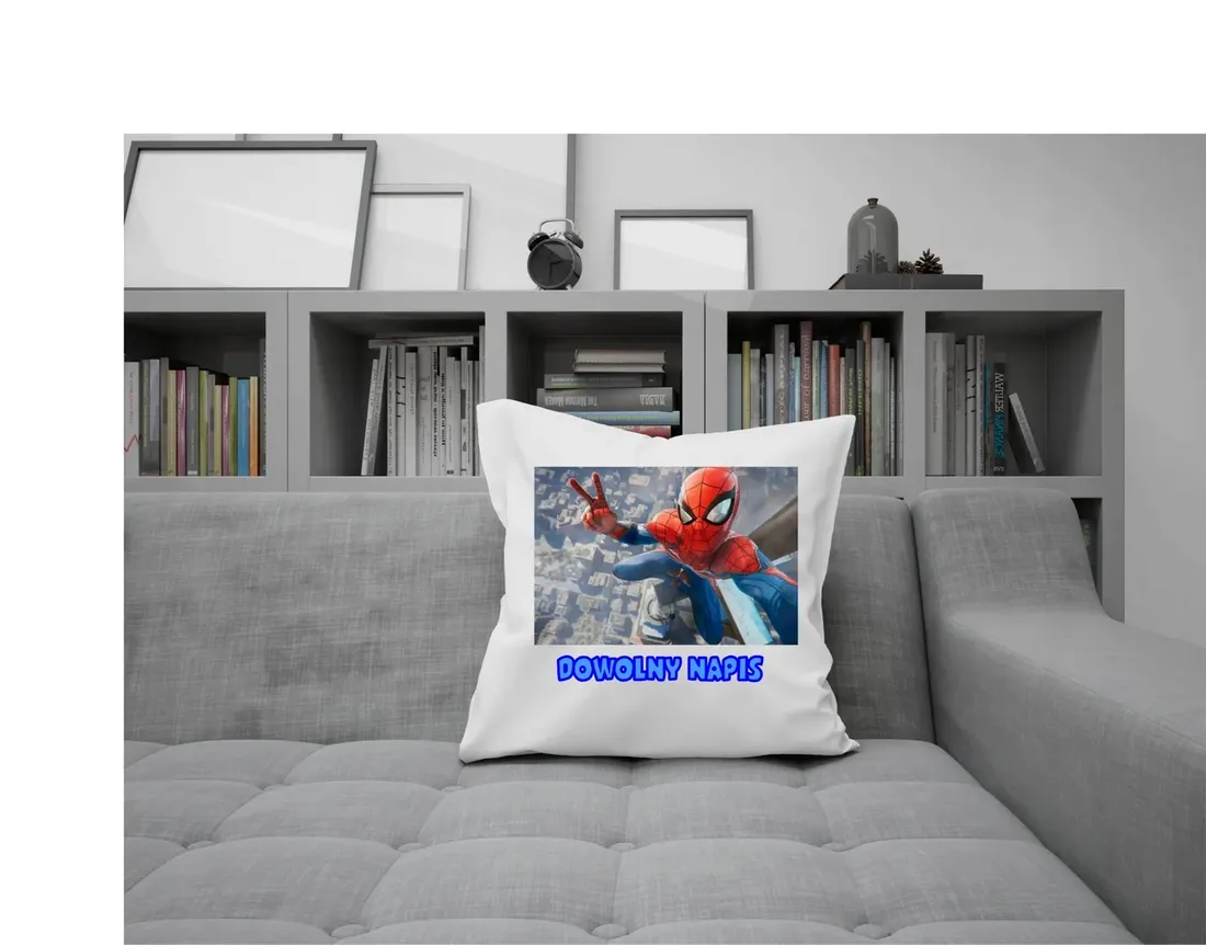 poduszka-spider-man-dowolny-napis-gratis