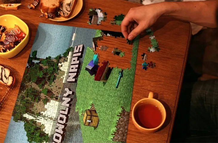 puzzle-minecraft-z-twoim-napisem-252-el-stan-nowy