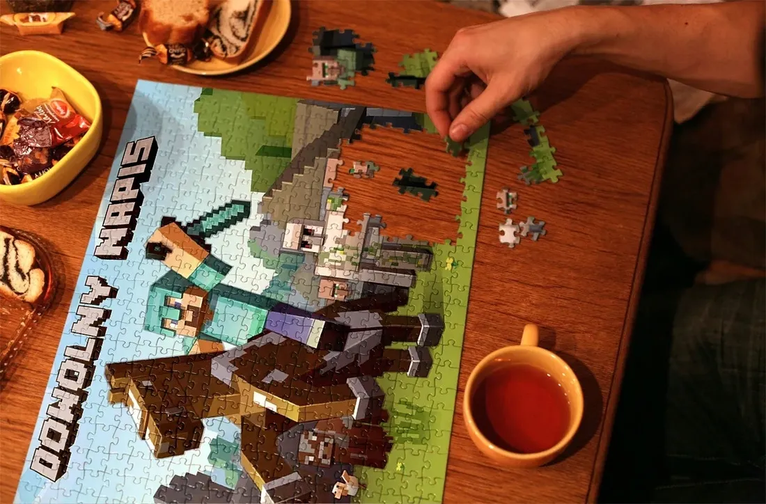 puzzle-minecraft-z-twoim-napisem-252-el